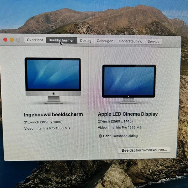 Apple iMac 21.5-inch & LED Cinema Display (27-inch)