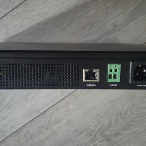EdgeSwitch ES-8-150W
