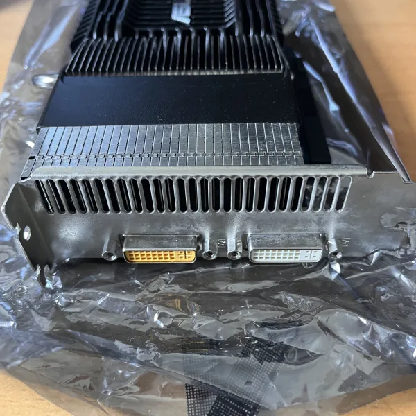ASUS GeForce EN9600GT Silent (512MB GDDR3)