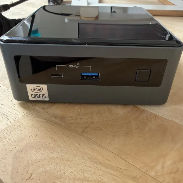 Intel NUC 10 Performance Kit NUC10i5FNH  32GB RAM & 512GB SSD